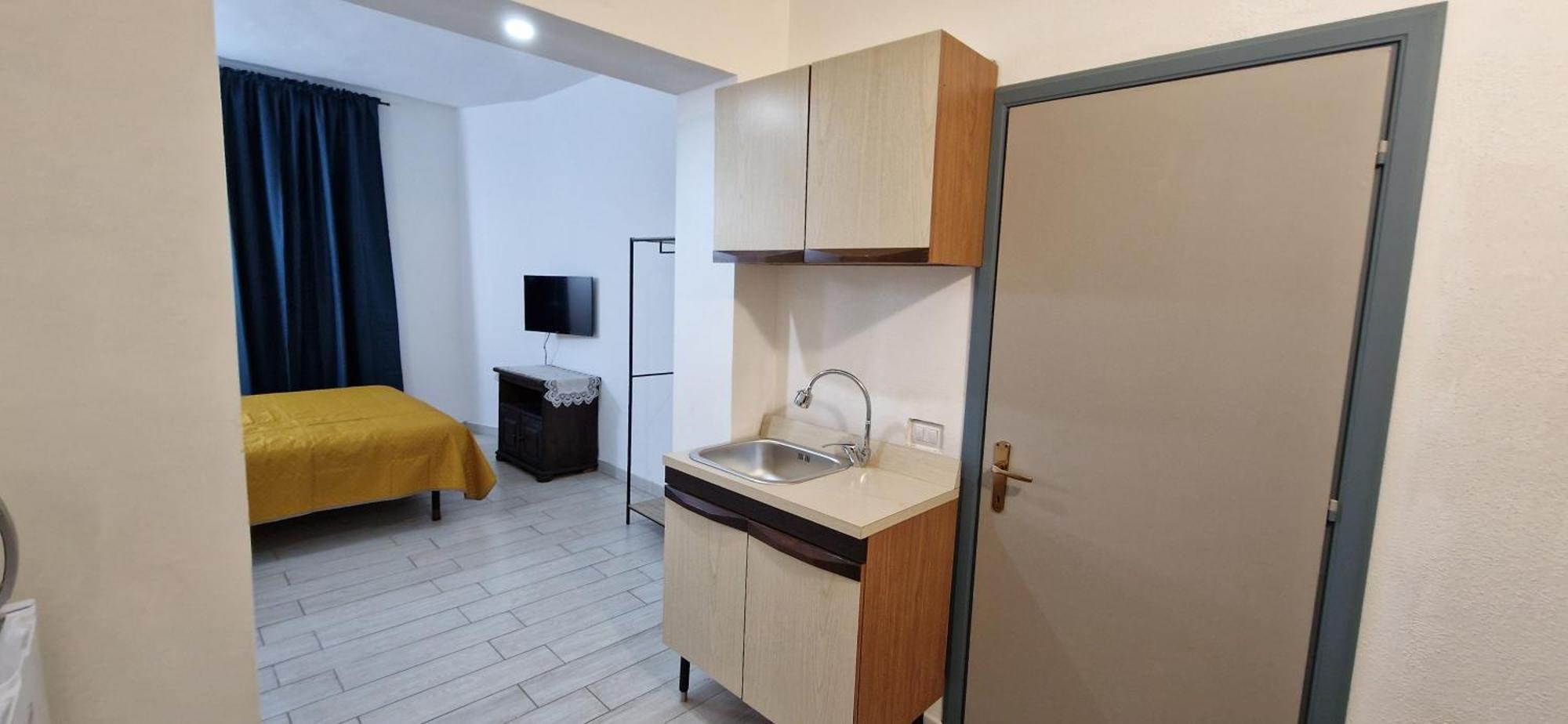 3 Mini Studios In Синискола Экстерьер фото