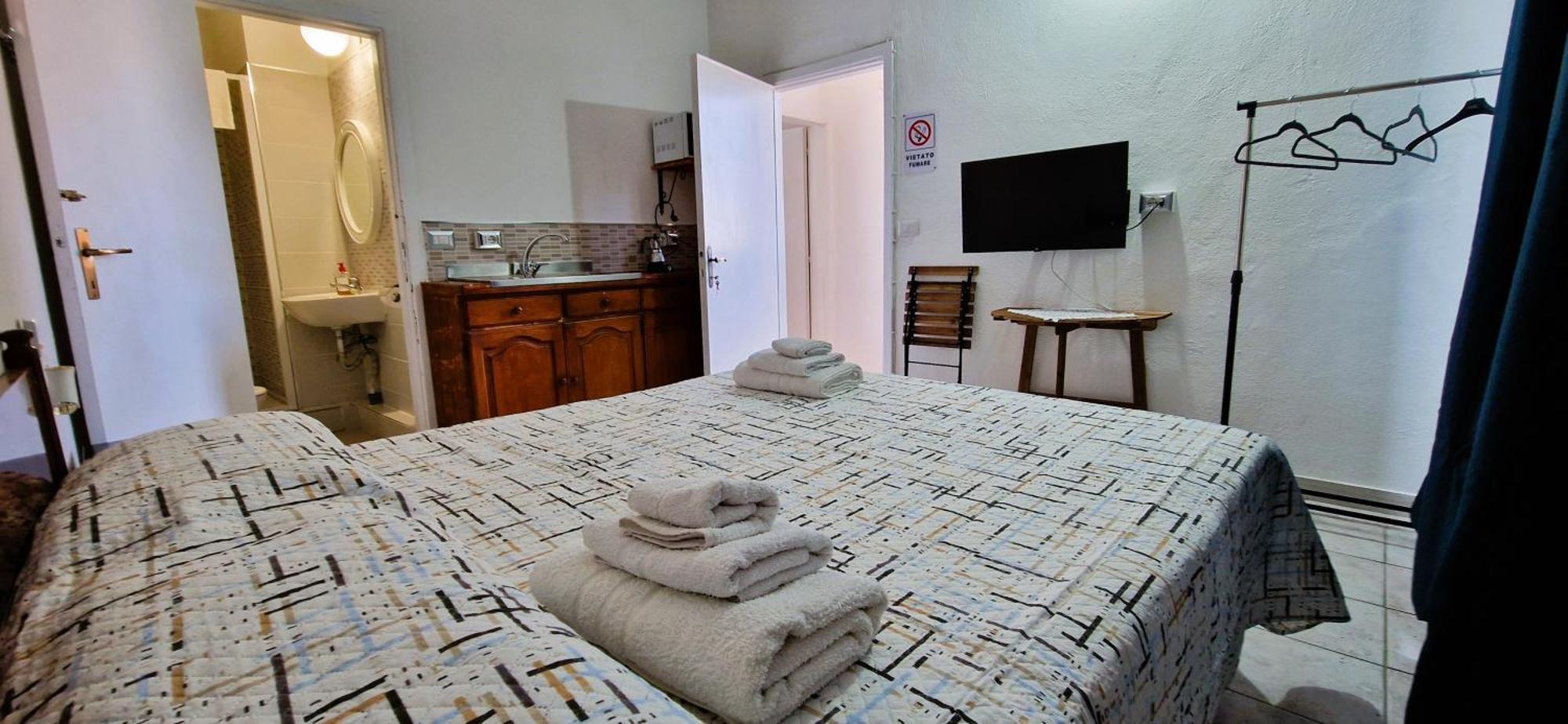 3 Mini Studios In Синискола Экстерьер фото