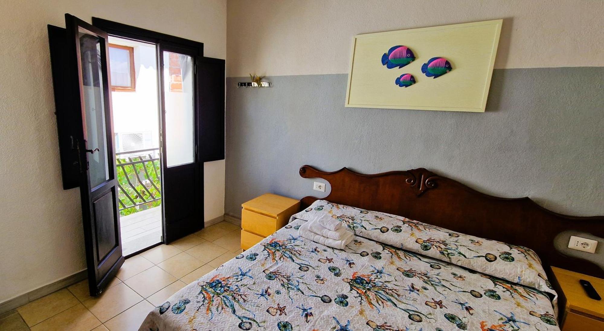 3 Mini Studios In Синискола Экстерьер фото